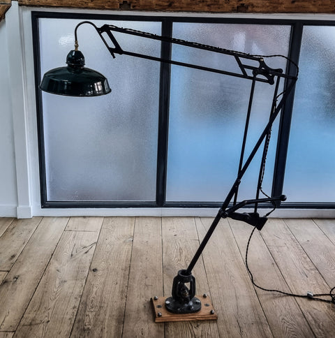 Lampe Architecturale, modèle "167"
