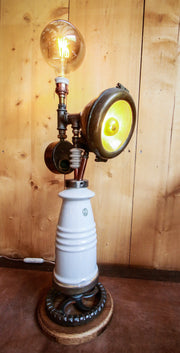 Lampe isolateur phare