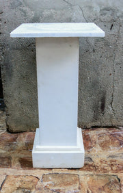 Piedestal en marbre